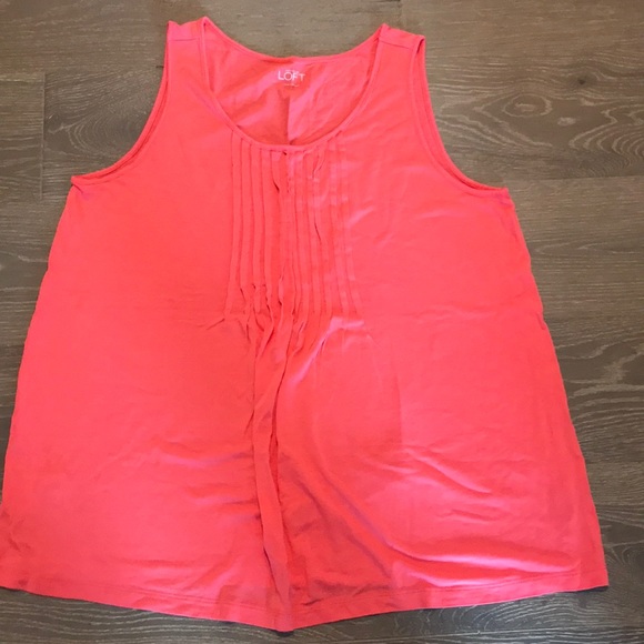 •Loft Sleeveless Top• - Picture 1 of 3